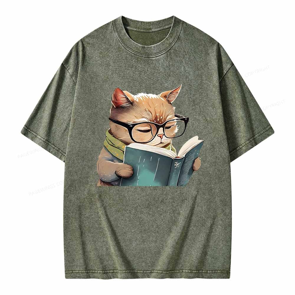 Pagewings Animals Reading Books Unisex Washed T-shirt