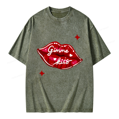 Pagewings Gimme Kiss Unisex Washed T-shirt