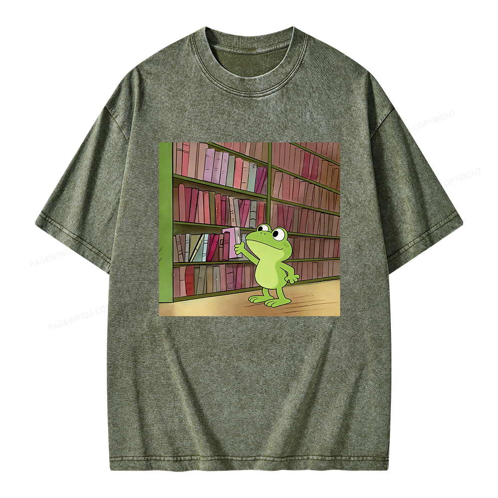 Pagewings Library Frog Unisex Washed T-shirt
