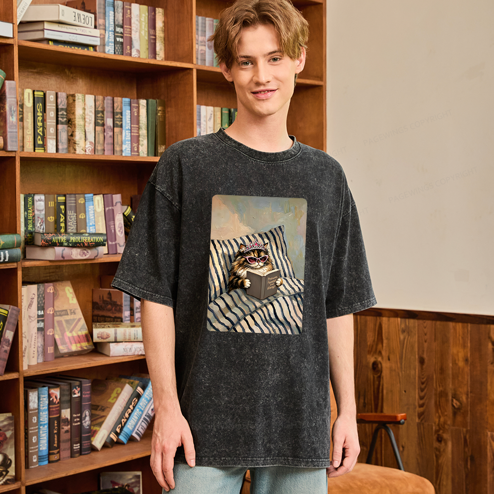 Pagewings Sci Fi Lover Reading Book in Bed Unisex Washed T-shirt