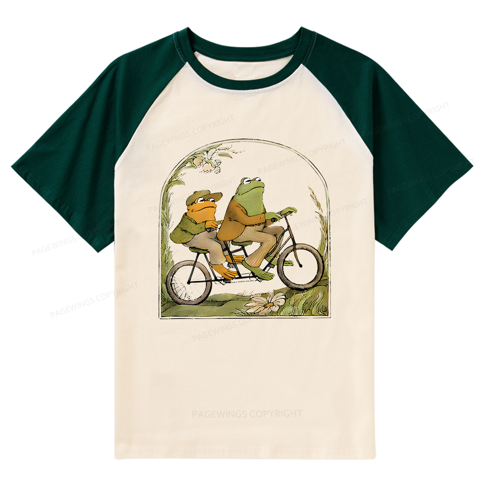Pagewings Frog And Toad Book Vintage Raglan T-shirt