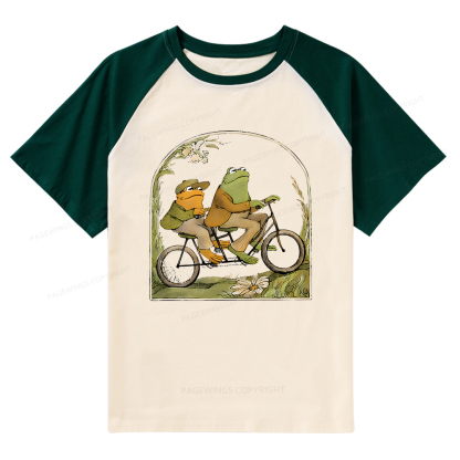 Pagewings Frog And Toad Book Vintage Raglan T-shirt