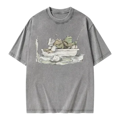 Pagewings Frog Reading Unisex Washed T-shirt