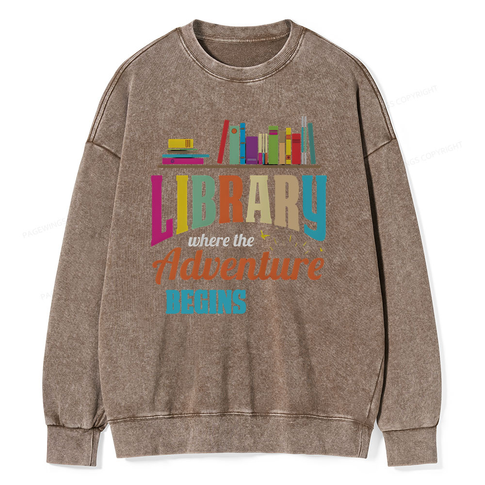 PagewingsBook Library Fan - book lovers Librarian Reader T-Shirt Unisex Washed Sweatshirt