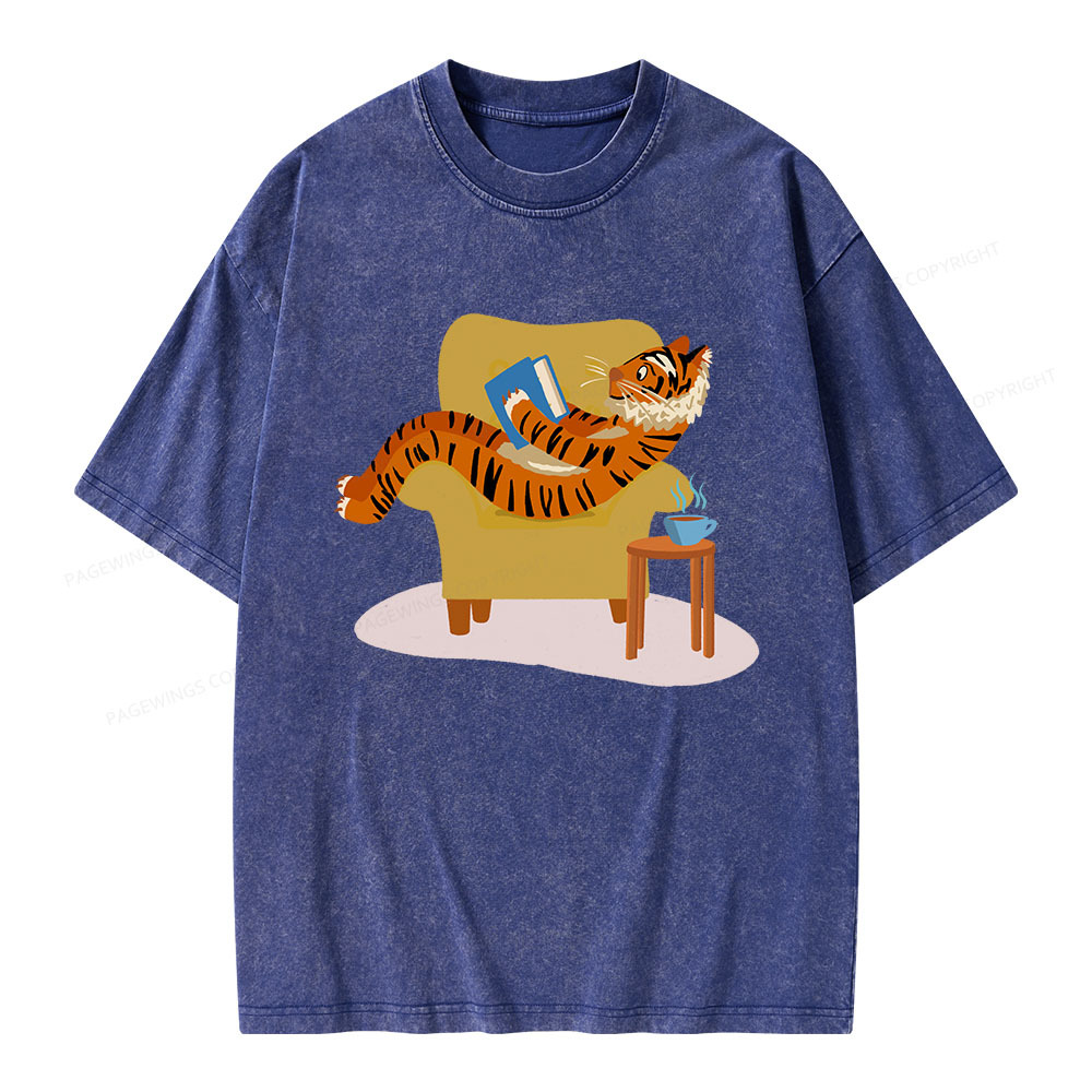 Pagewings Tiger Reading Unisex Washed T-shirt
