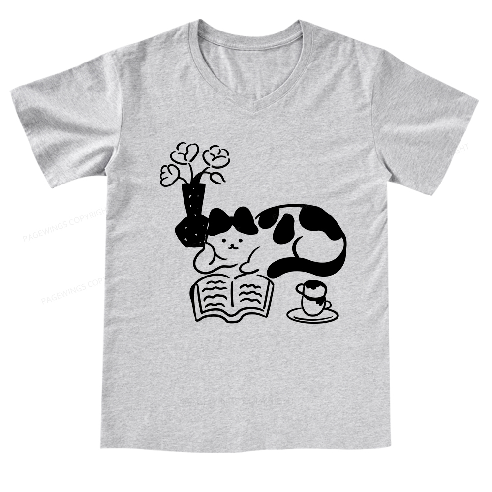 Pagewings The Cat Who Loves Reading V-neck T-shirt