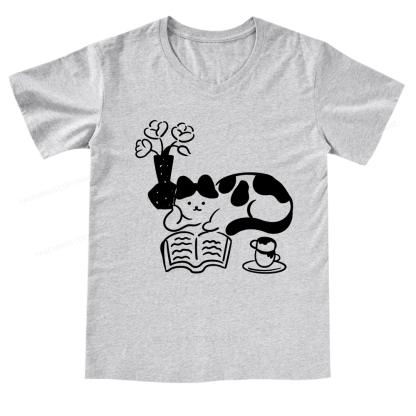 Pagewings The Cat Who Loves Reading V-neck T-shirt
