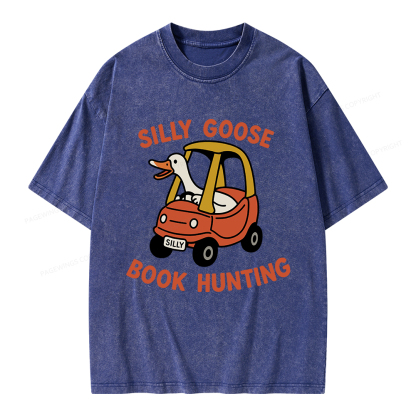 Pagewings Silly Goose Book Hunting Unisex Washed T-shirt