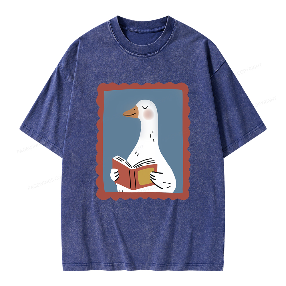 Pagewings Silly Goose Reading Unisex Washed T-shirt