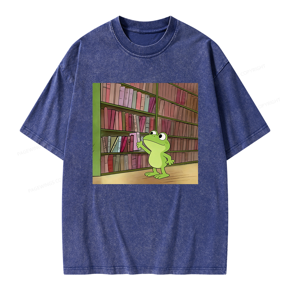 Pagewings Library Frog Unisex Washed T-shirt