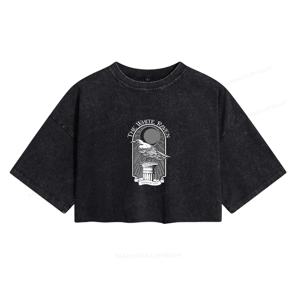 Pagewings Fantasy Readers Women's Washed Cropped T-shirt