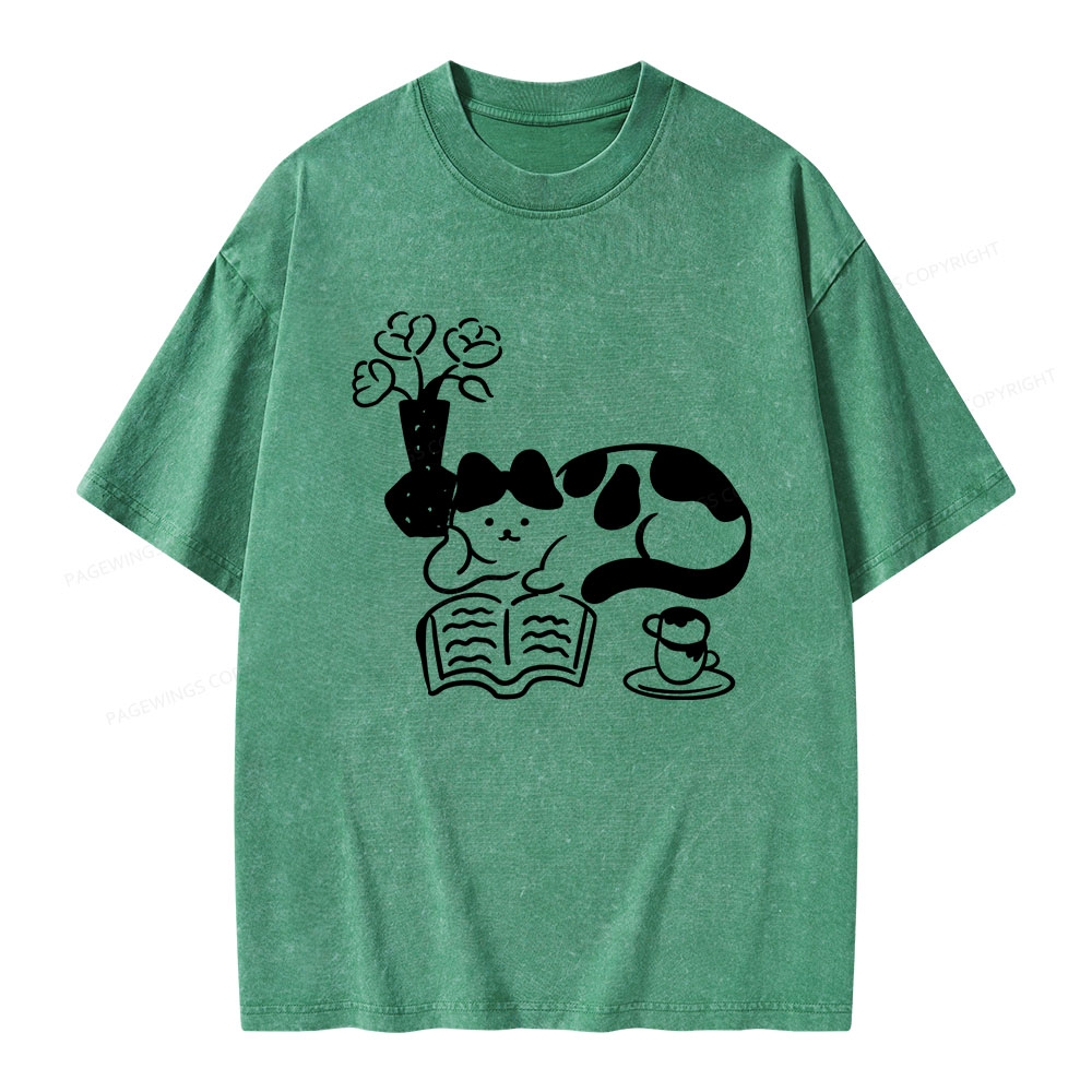 Pagewings The Cat Who Loves Reading Unisex Washed T-shirt