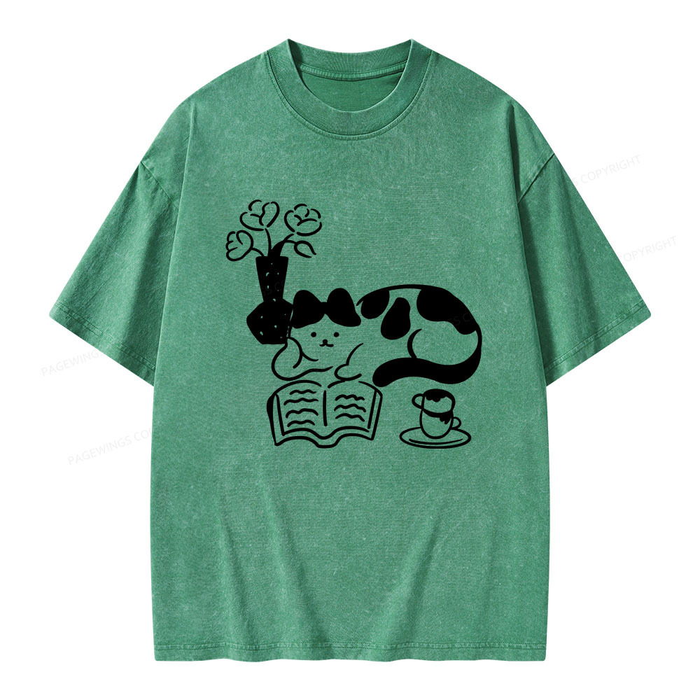 Pagewings The Cat Who Loves Reading Unisex Washed T-shirt