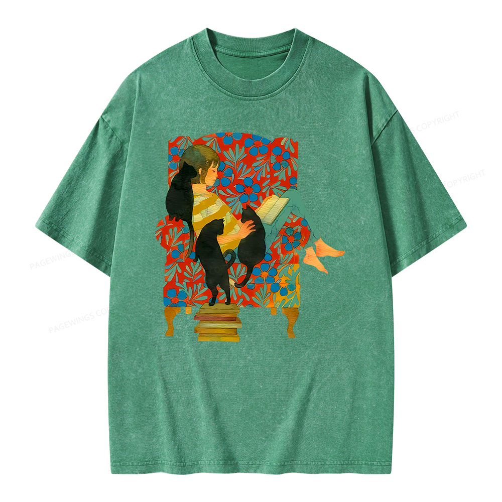 Pagewing A girl reading a book on the sofa Unisex Washed T-shirt