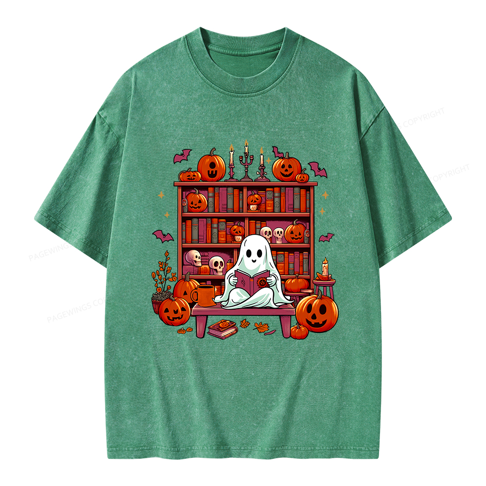 Pagewings Ghost Book Reader  Unisex Washed T-shirt