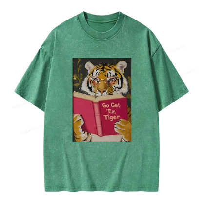 Pagewings Tiger Reading Unisex Washed T-shirt