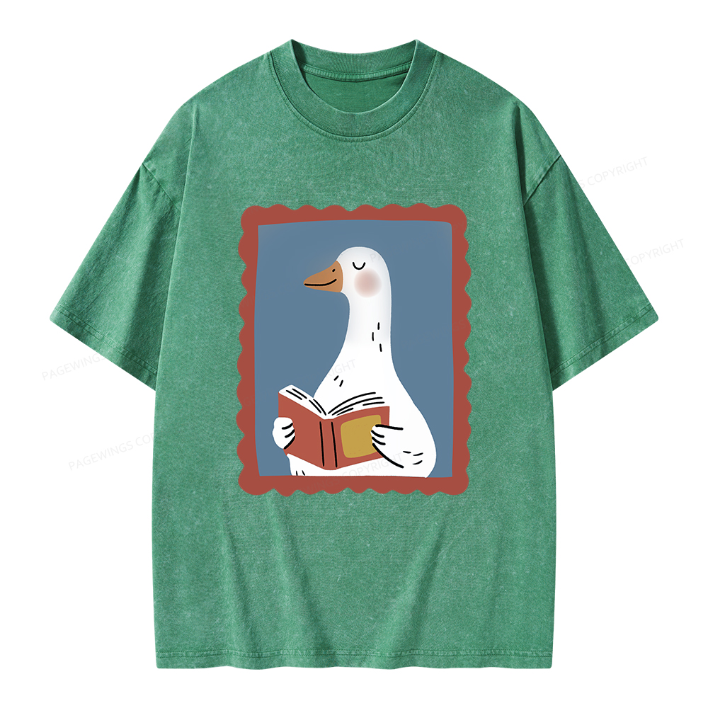 Pagewings Silly Goose Reading Unisex Washed T-shirt