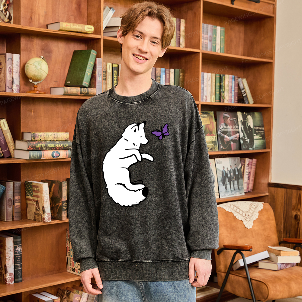 Pagewings Snow Fox Unisex Washed Sweatshirt