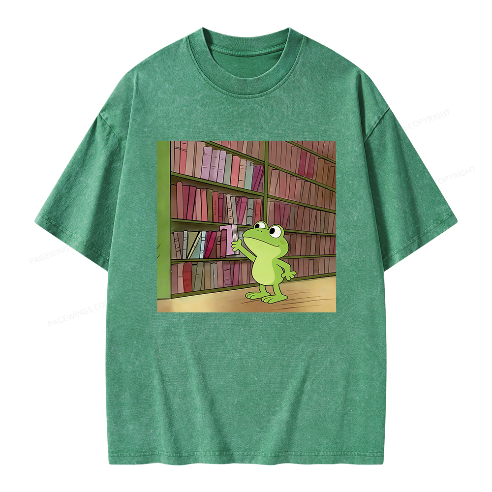 Pagewings Library Frog Unisex Washed T-shirt