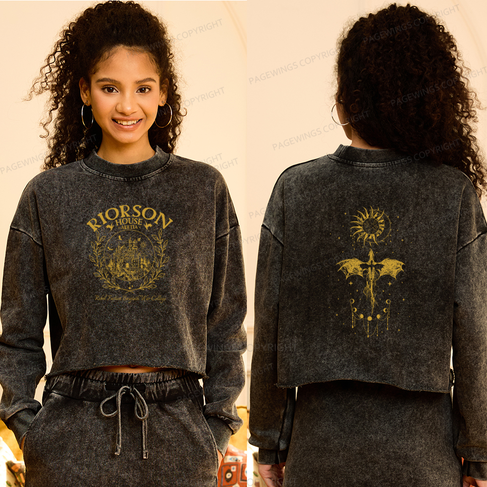 Pagewings Fantasy Reading Women Washed Crop Sweatshirt