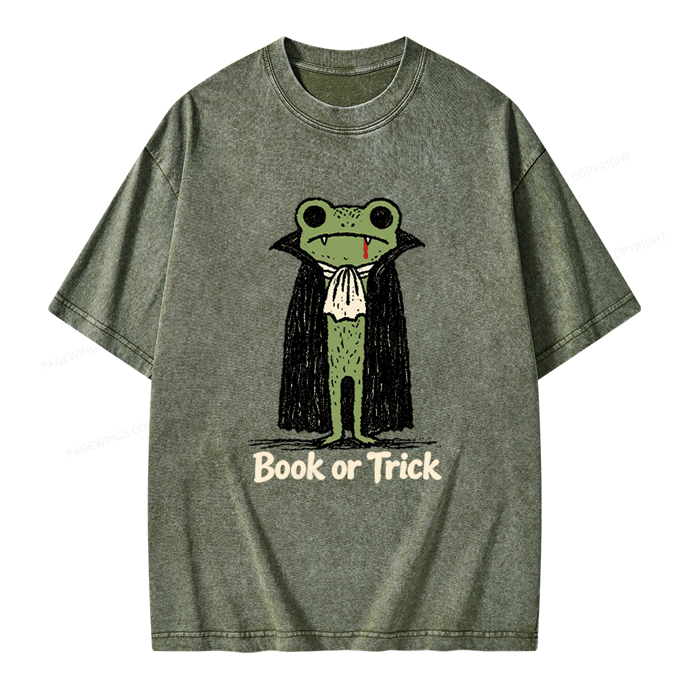 Pagewings Frog Halloween Unisex Washed T-shirt