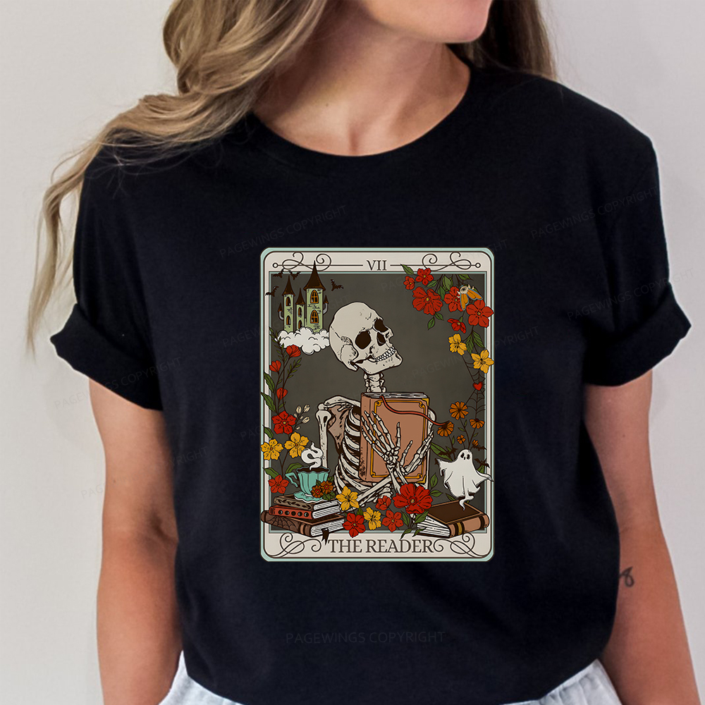 Pagewings The Reader Tarot Card TShirt, Bookish Shirt Unisex Classic T-shirt
