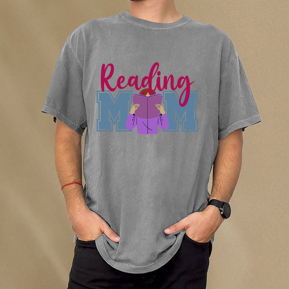 Pagewings Reading Mom Unisex Washed T-shirt