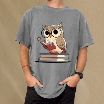 Pagewings The Owl Reader Unisex Washed T-shirt