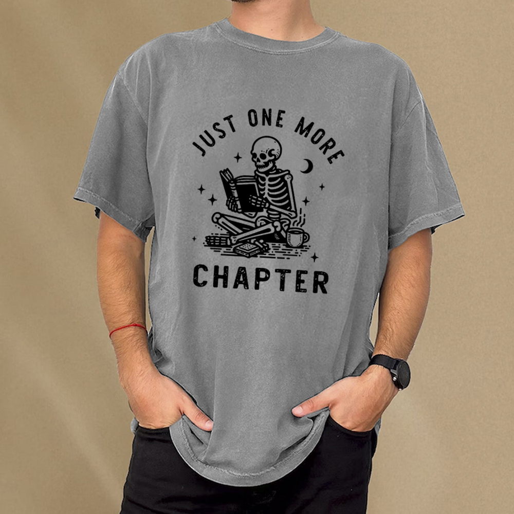 Pagewings Just One More Chapter, Bookish lover Classic T-Shirt Unisex Washed T-shirt