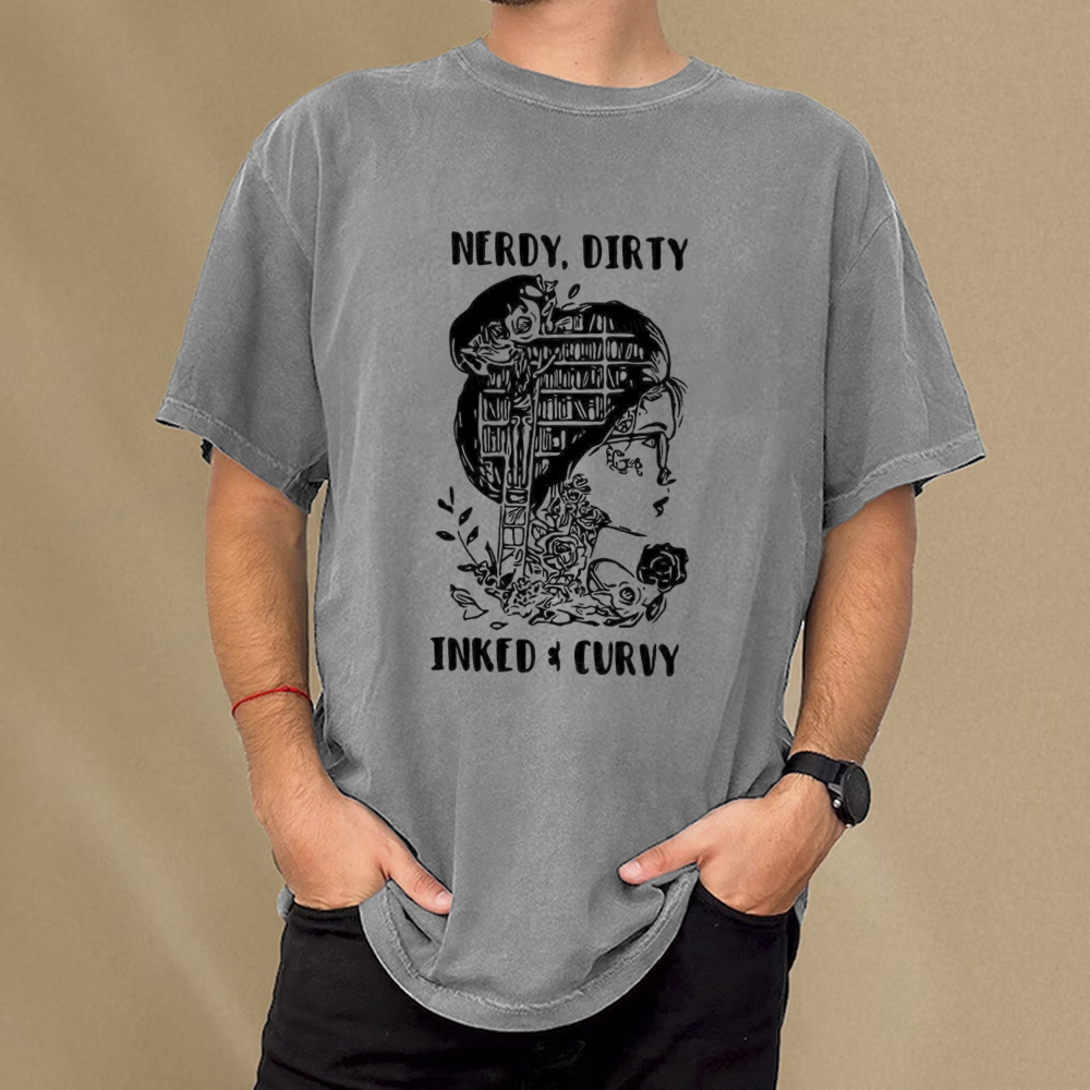 Pagewings A Well Read Woman Is A Dangerous Creature Shirt Unisex Washed T-shirt