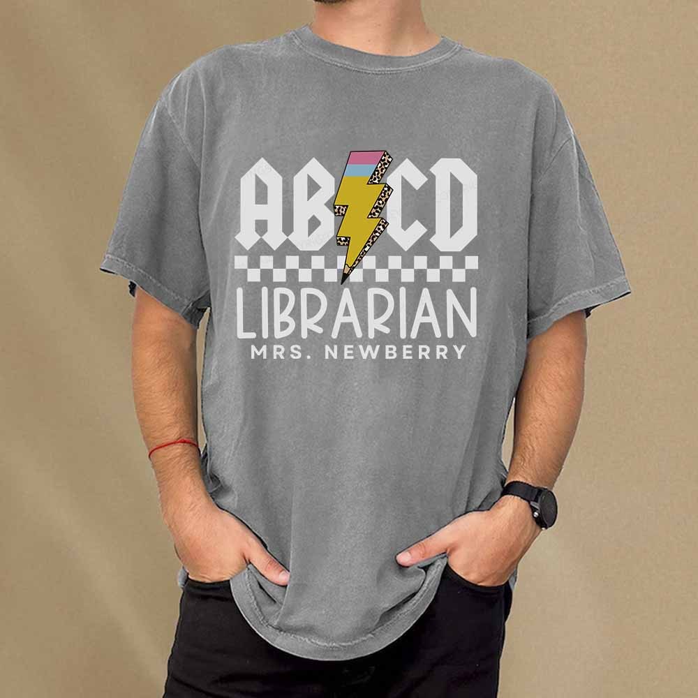Pagewings Personalized Librarian Shirt TShirts Gift for School Library Sciences Unisex Washed T-shirt