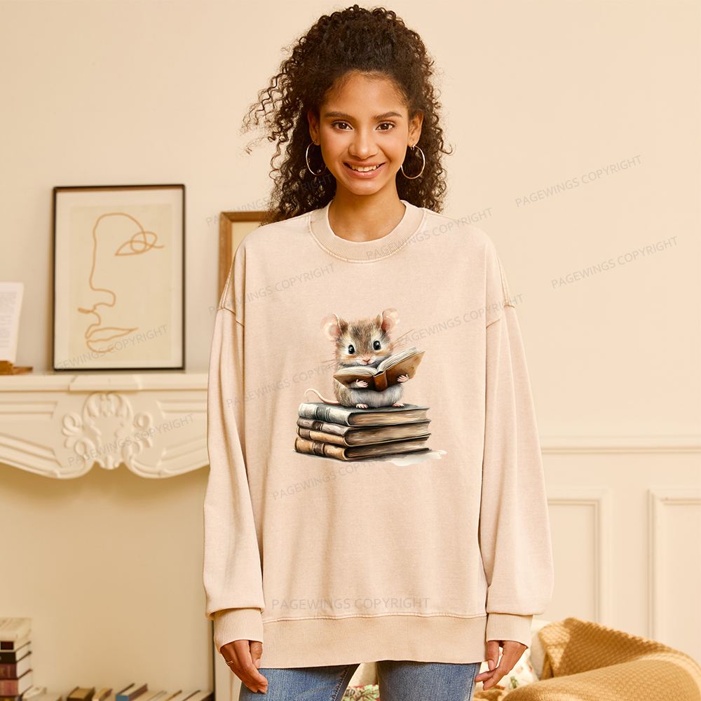 Pagewings Just A Mouse Who Loves Reading Washed Sweatshirt