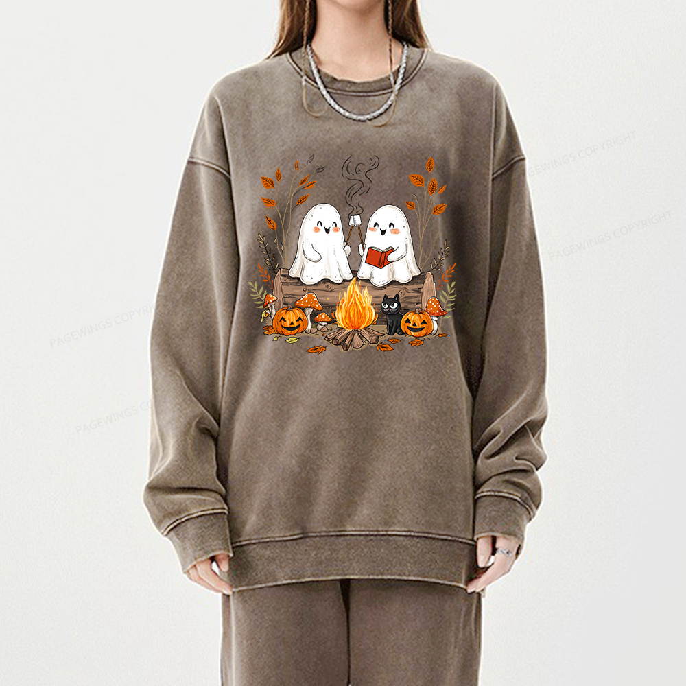 Pagewings Cute Ghost Halloween Unisex Washed Sweatshirt