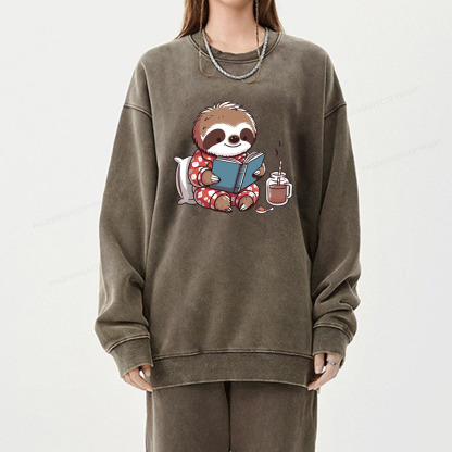 Pagewings Books Sloth Book lover Gift cute sloth on Unisex Washed Sweatshirt