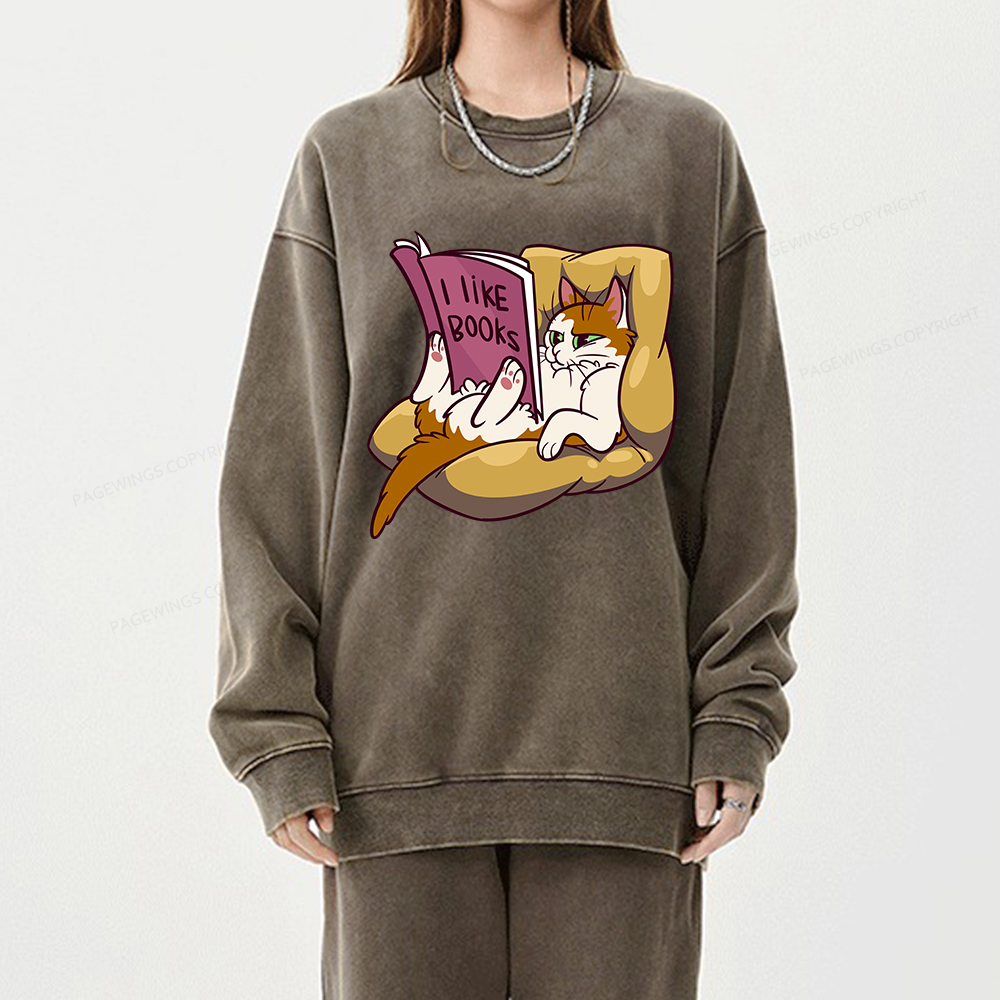 Pagewing A Cat That Likes Reading Books Unisex Washed Sweatshirt