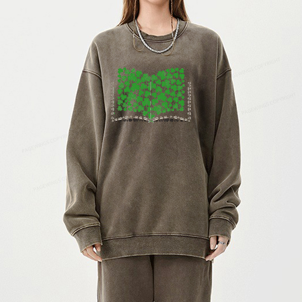 Pagewings Clover Creative Books Unisex Washed Sweatshirt