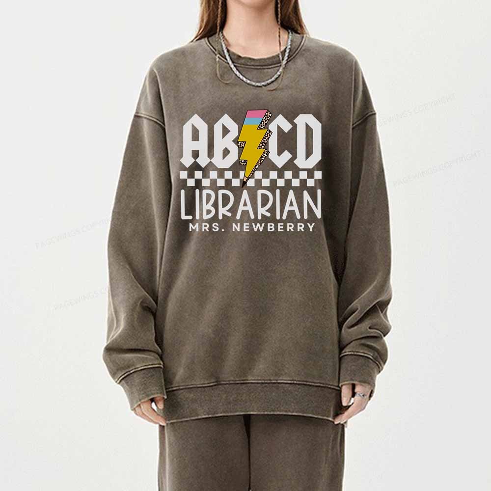 Pagewings Personalized Librarian Shirt TShirts Gift for School Library Sciences Unisex Washed Sweatshirt
