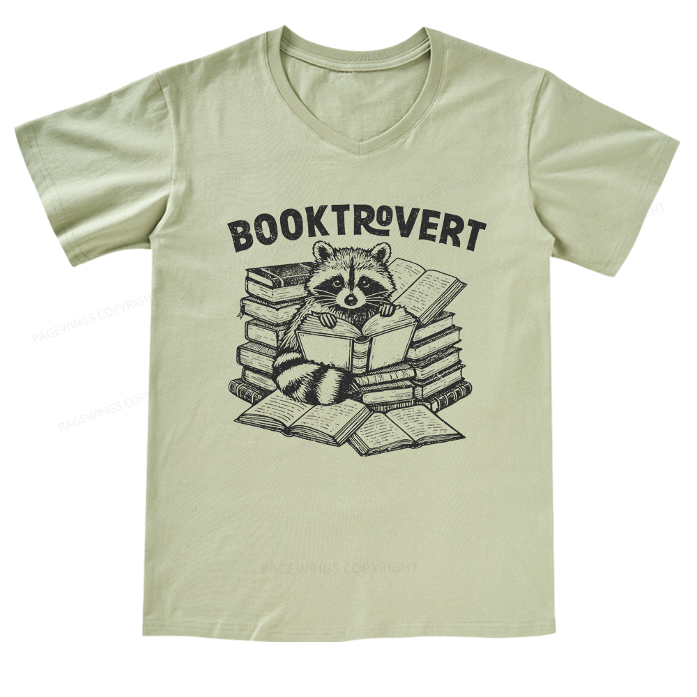 Pagewings A Raccoon Reading Seriously V-neck T-shirt