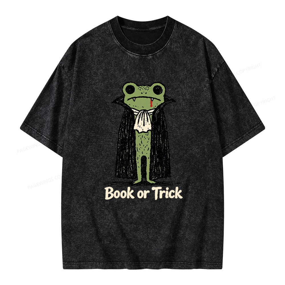 Pagewings Frog Halloween Unisex Washed T-shirt