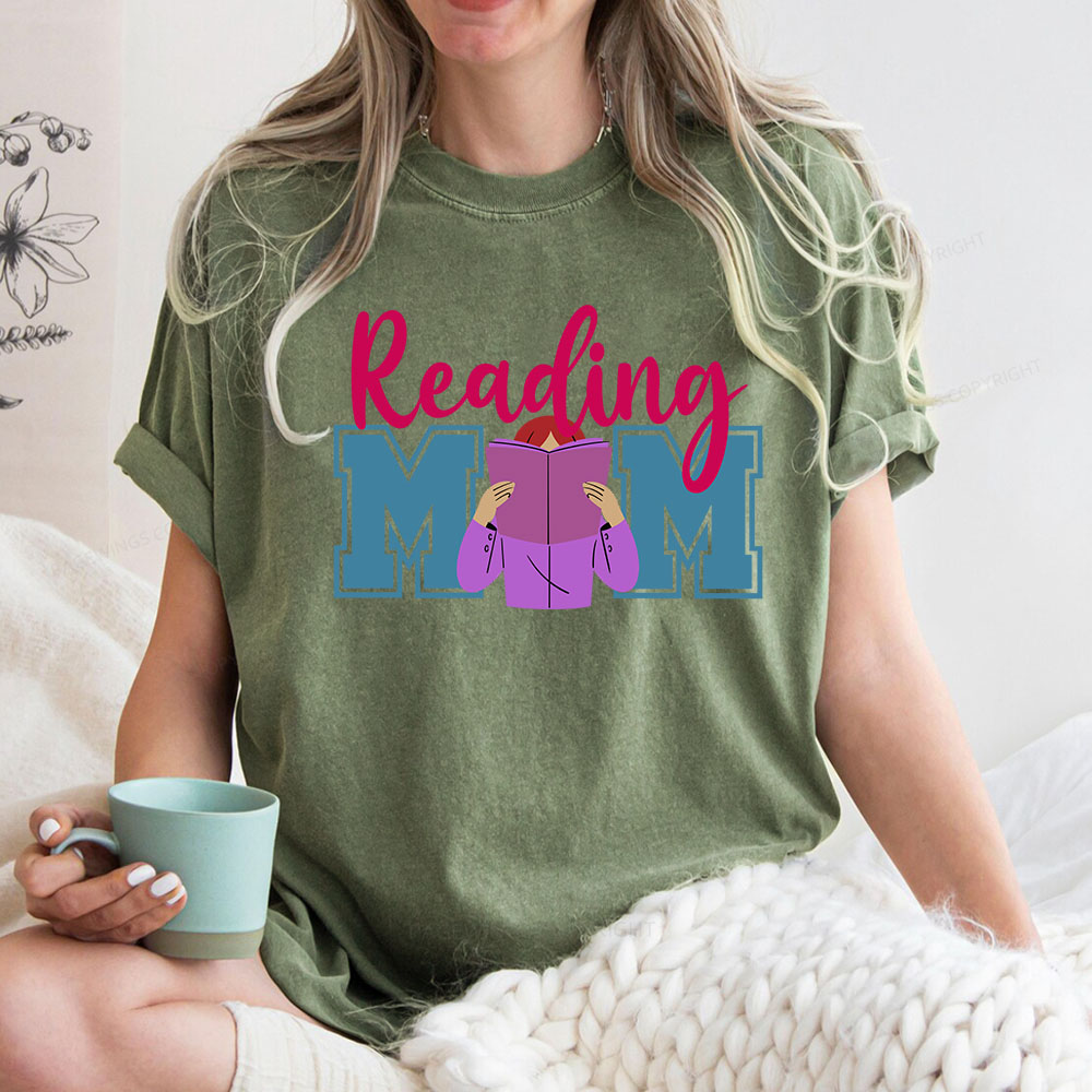 Pagewings Reading Mom Unisex Washed T-shirt