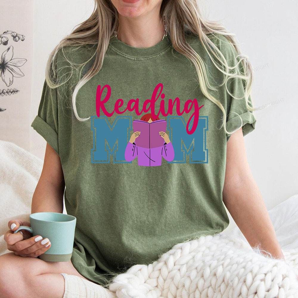 Pagewings Reading Mom Unisex Washed T-shirt