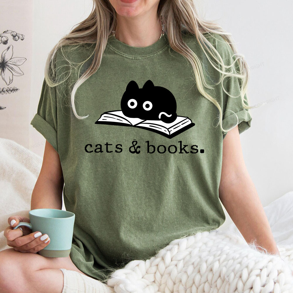 Pagewings Cats and Books Unisex Washed T-shirt