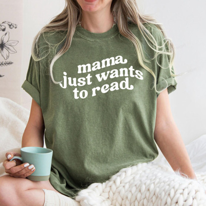 Pagewings Mama Just Wants to Read Unisex Washed T-shirt