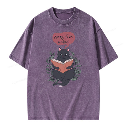 Pagewings Cats love reading books Unisex Washed T-shirt