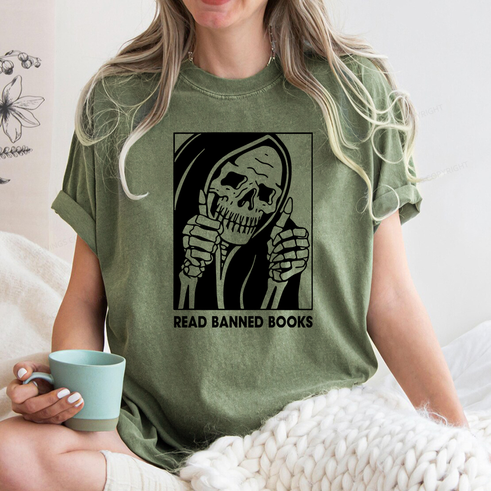 Pagewings Read Banned Books Unisex Washed T-shirt