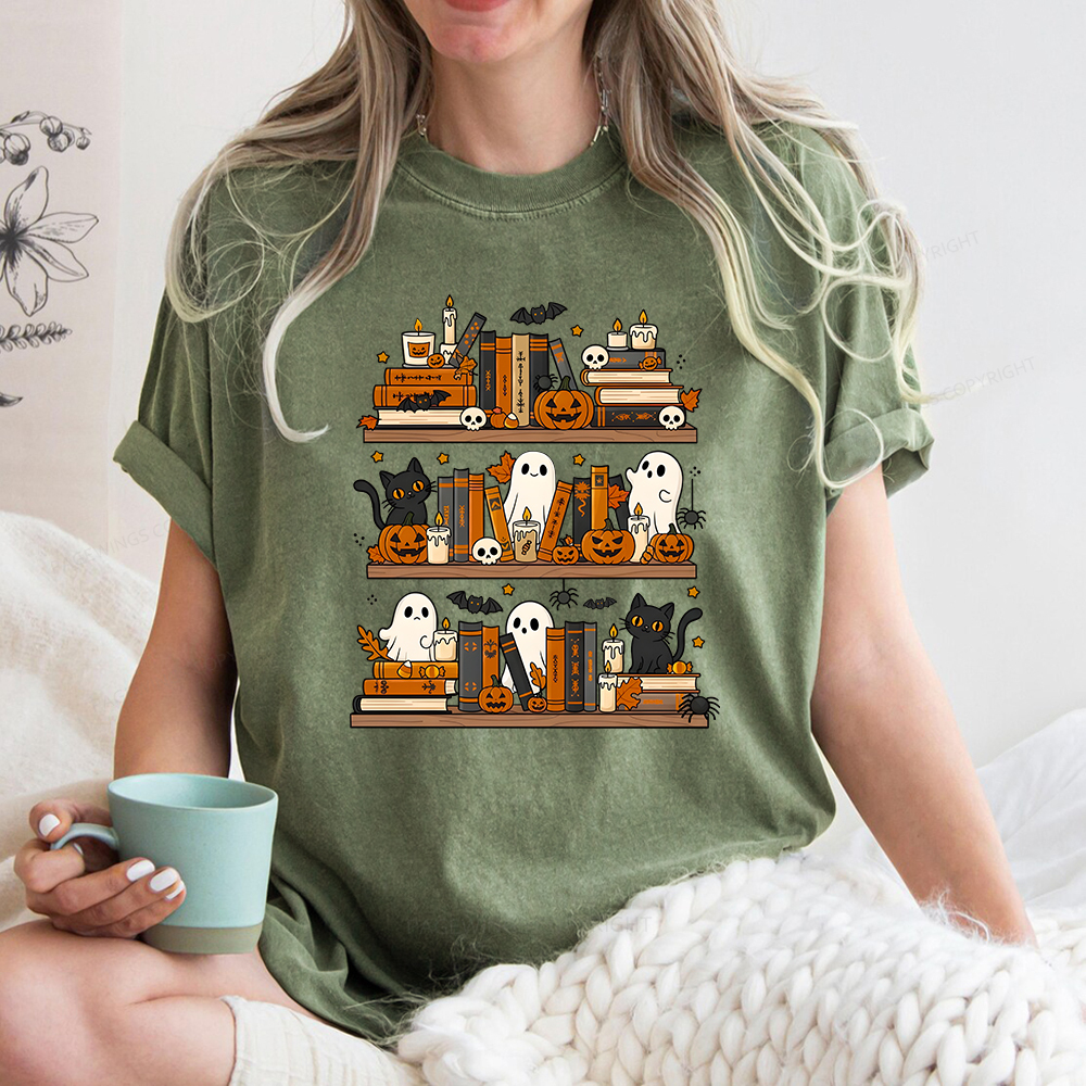 Pagewings Spooky Bookshelf Unisex Washed T-shirt