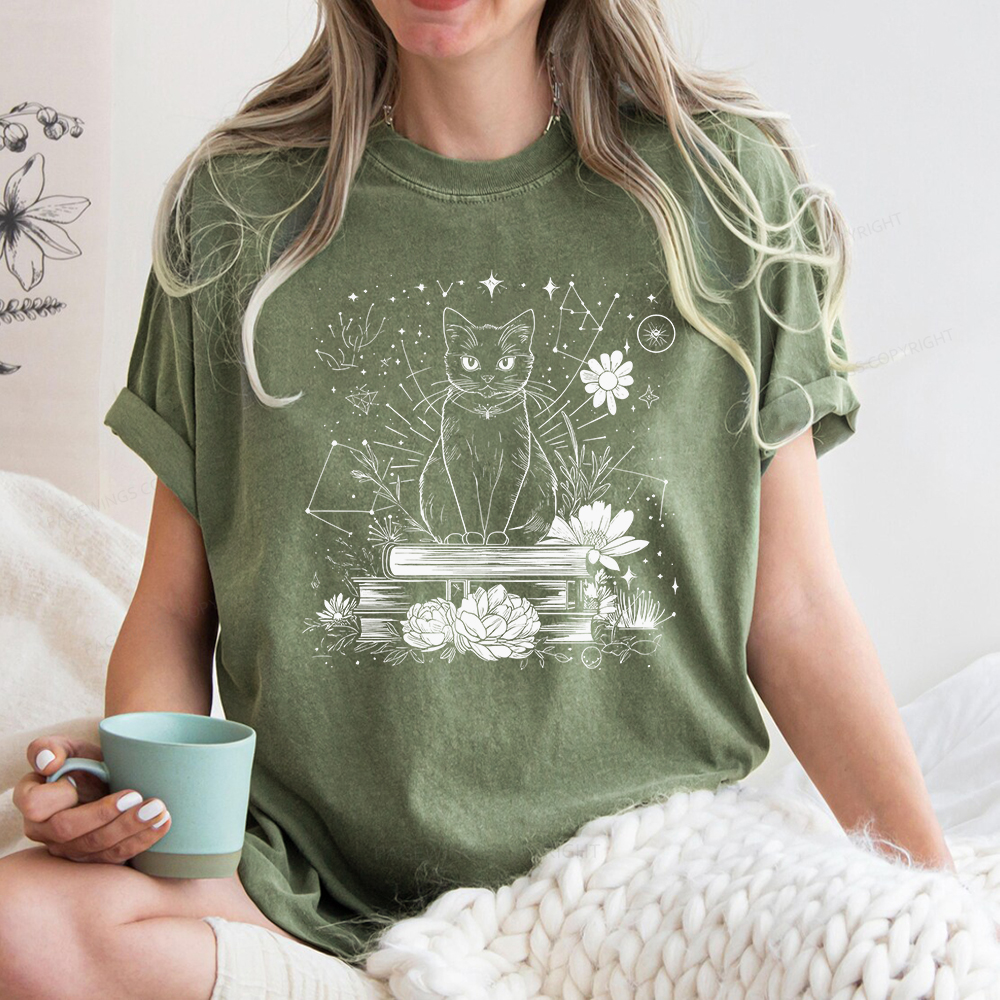 Pagewings Black Cat Book Lover Unisex Washed T-shirt