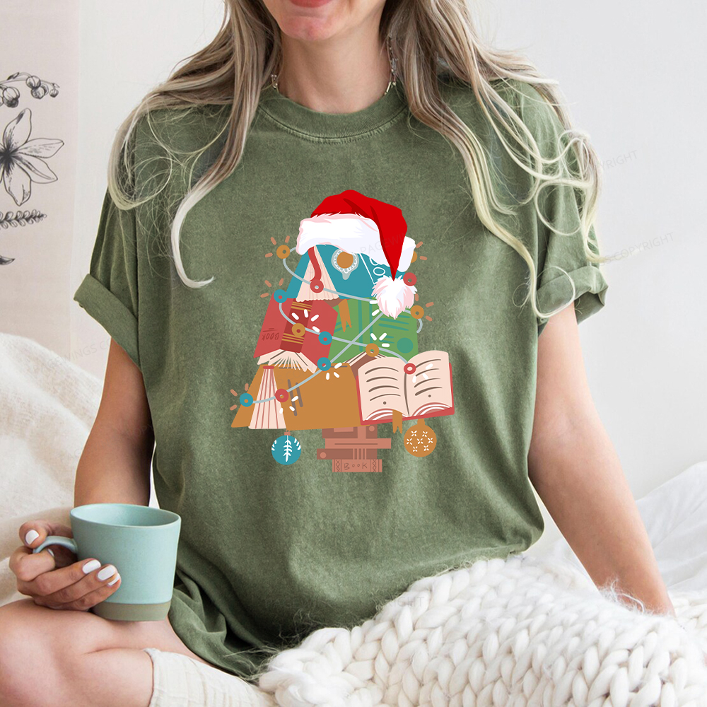 Pagewings Bookish Christmas Unisex Washed T-shirt