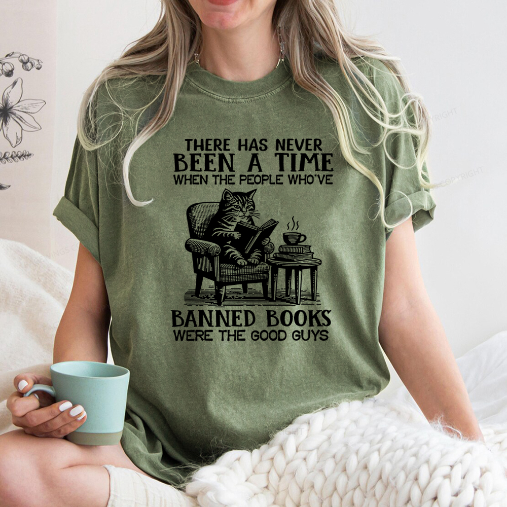 Pagewings Cats Reading Books Are Prohibited From Having Books Unisex Washed T-shirt