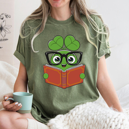 Pagewings Cute Reading Clover Tee Lucky Bookworm T-Shirt Unisex Washed T-shirt